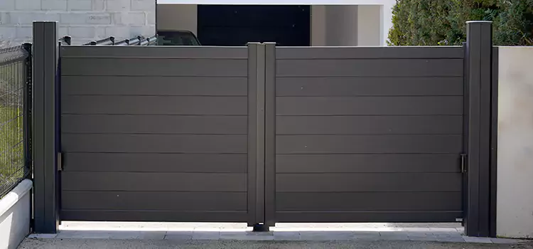 Common Residential Gate Issues We Resolve in Lombard, IL