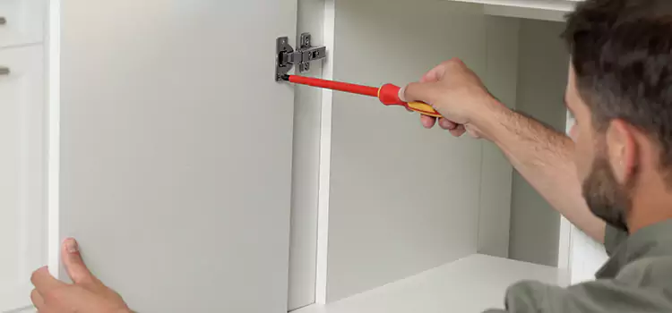 Screen Door Hinge Repair Lombard